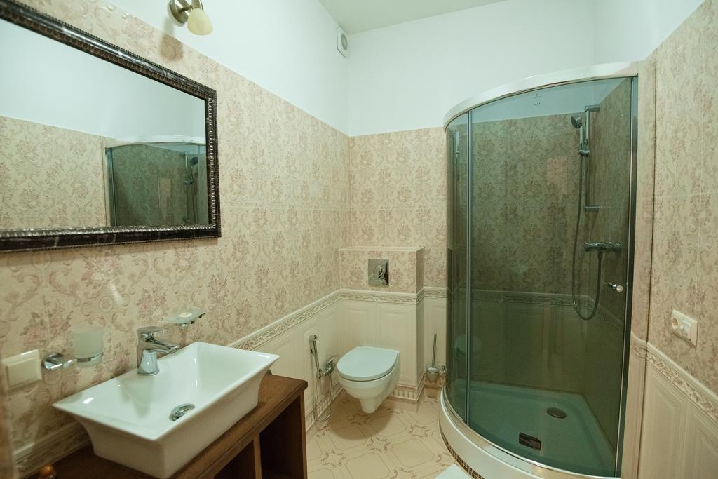 Mini-Hotel Guest House Inn إلفيف الغرفة الصورة